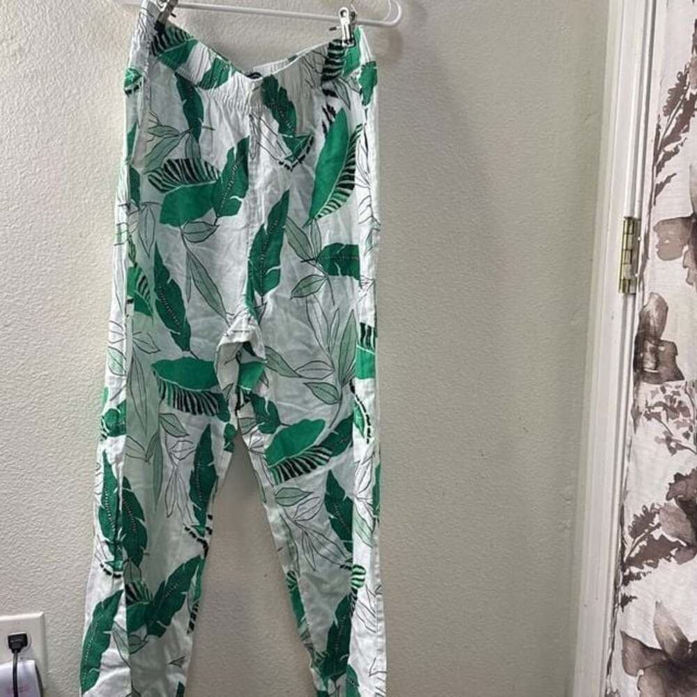 Tahari Women's 100% Linen Tropical Palm Leaf Cropped Wide Leg Pull-On Pants